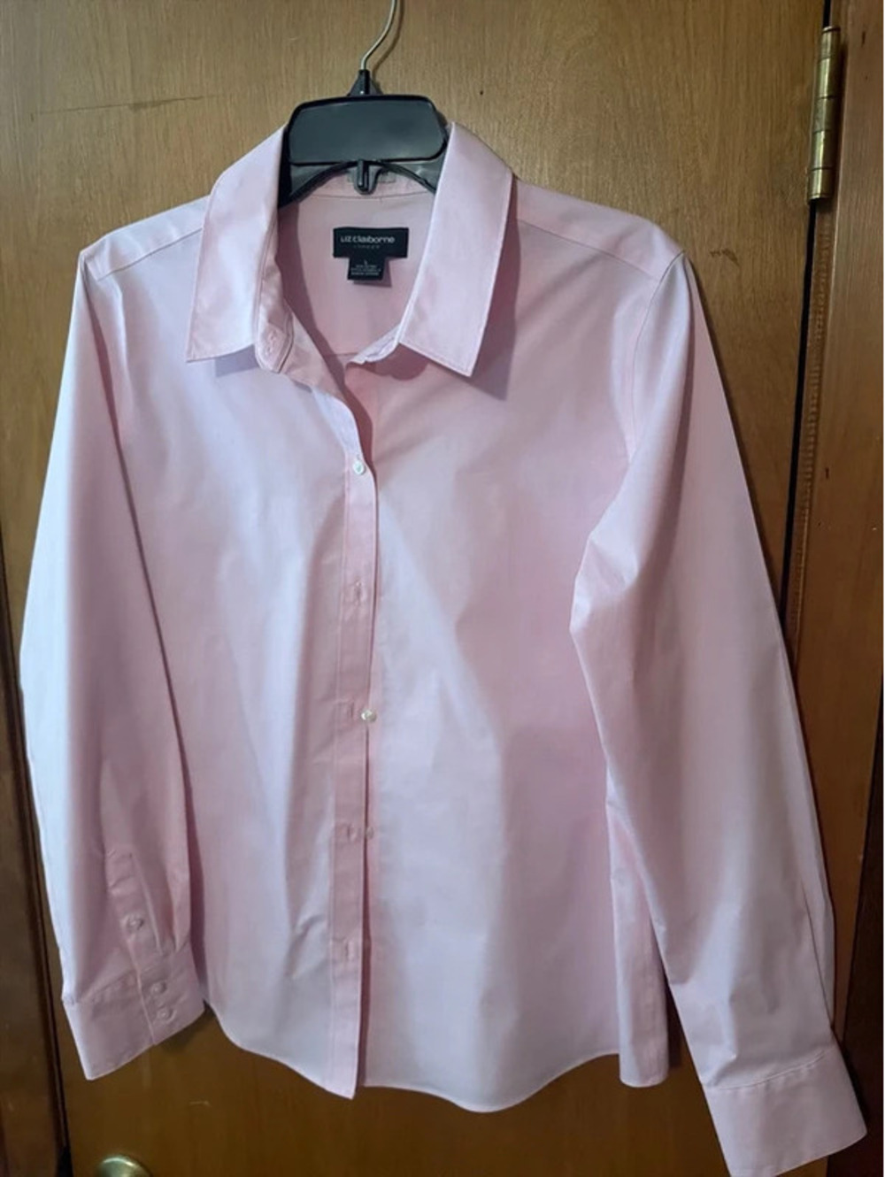 Liz Claiborne Career Women’s Large Pink Button Down Shirt Long Sleeve Blouse